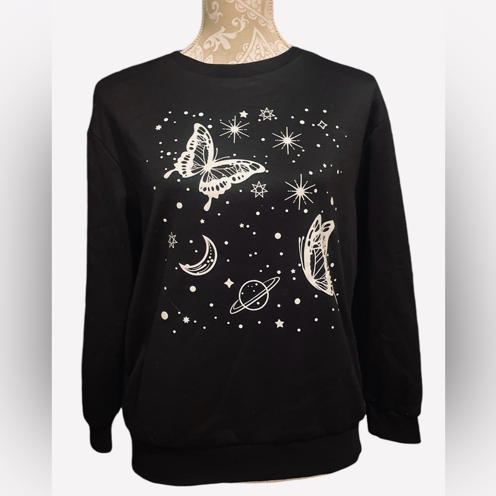 Shein Women’s Size Medium Black/White Butterfly/Space Sweatshirt